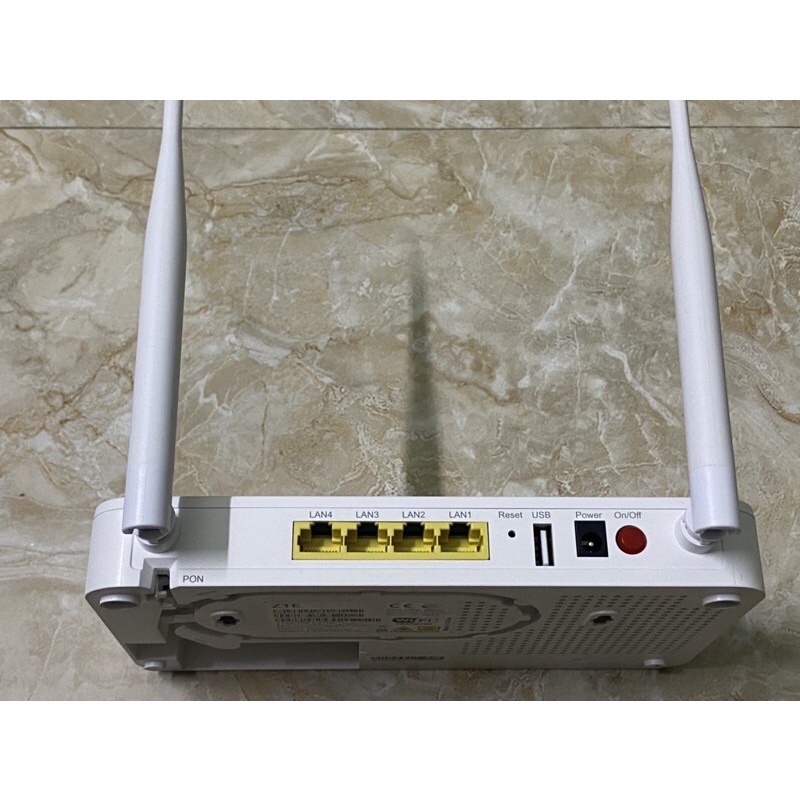 Bộ phát WIFI hai băng tần .Huawei 8145 modem cáp quang
