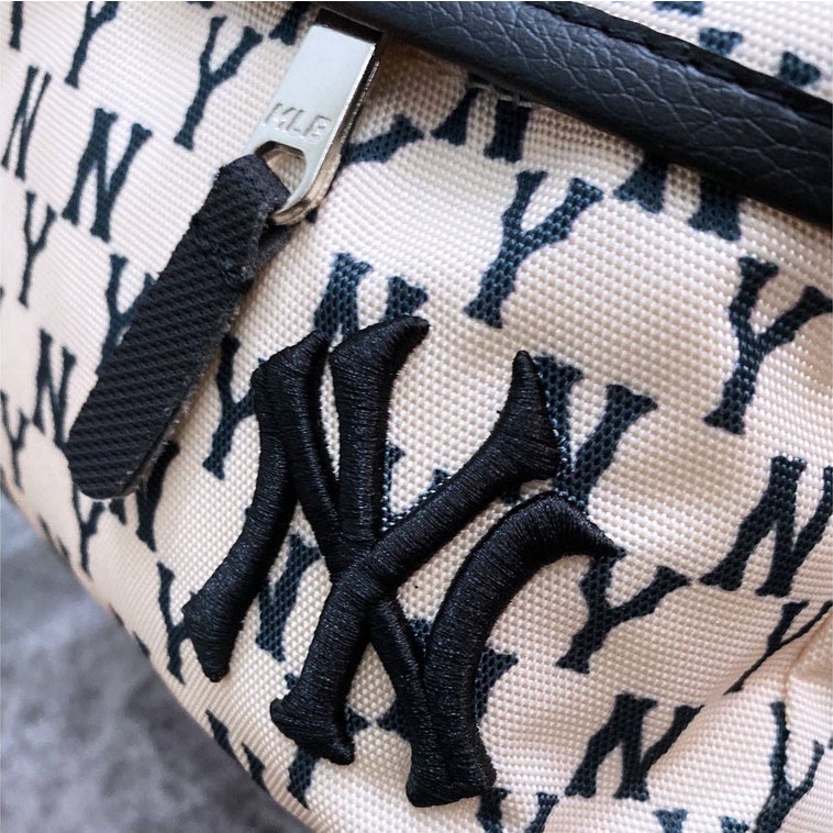 Balo Mini MLB NY Kem Monogram Backpack Cream B220