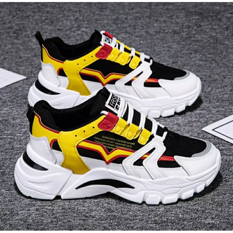 Giày sneaker thể thao hot trend 2020( bạn nhớ ghi size giày ở phần ghi chú khi mua hàng )
