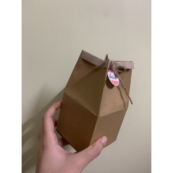 Hộp đựng quà giấy Kraft
