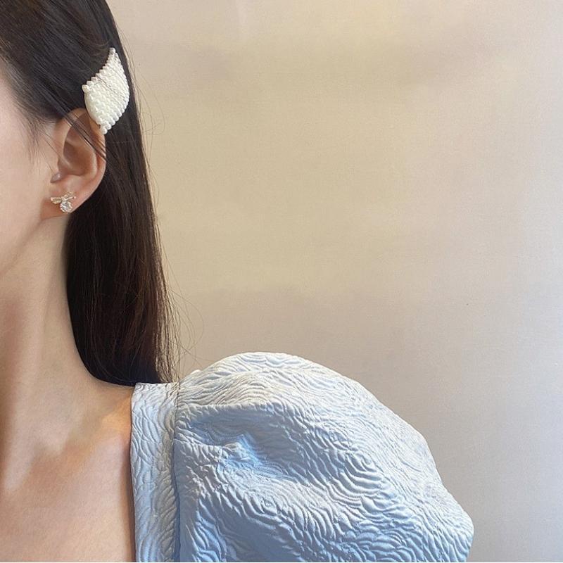 Bông tai nơ đính đá chuôi bạc 925 cao cấp dành cho nữ Annie - VV54