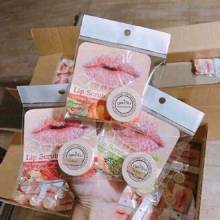 Tẩy tế bào chết môi phutawan