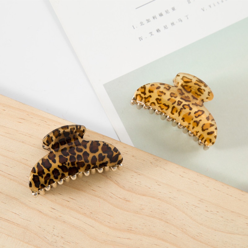 [6 mẫu] Kẹp tóc màu da báo acrylic kiểu hàn quốc (KT99)