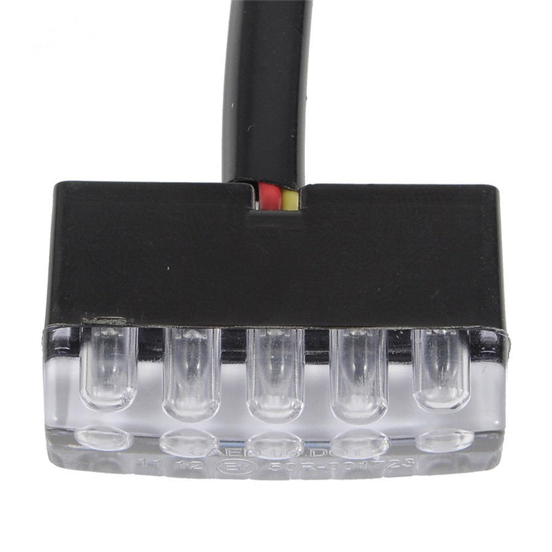 Đèn Phanh Mini 5 Led 12V Gắn Đuôi Xe Ô Tô / Xe Máy Đa Năng Tiện Dụng