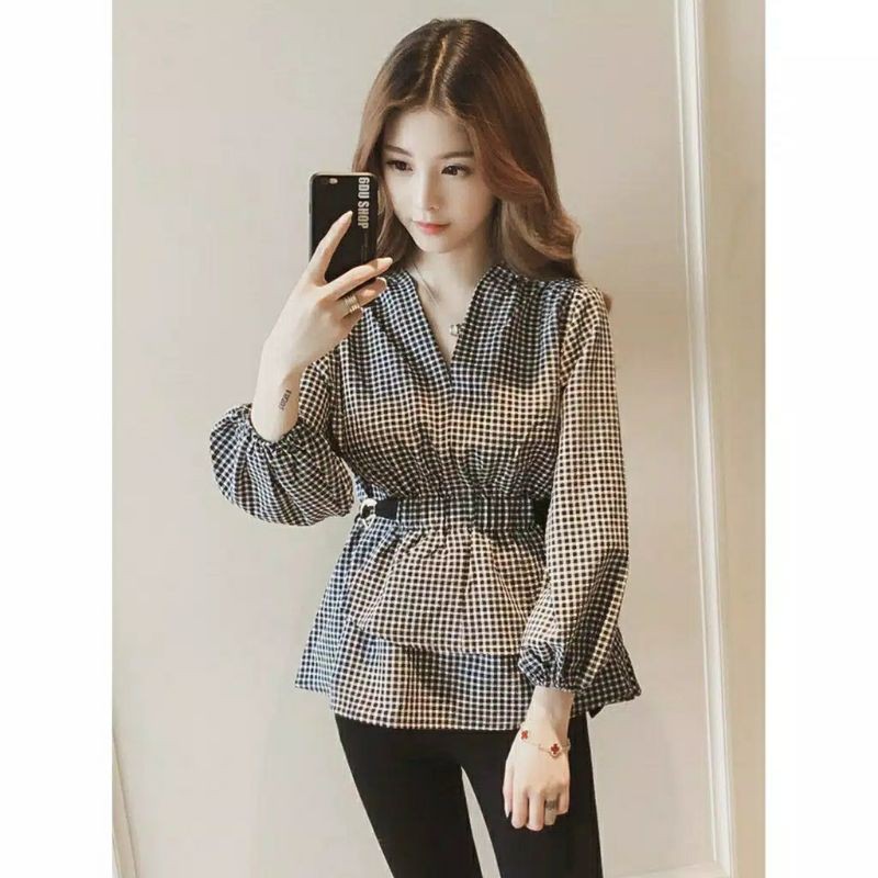 Trang Phục Vuông Hàn Quốc