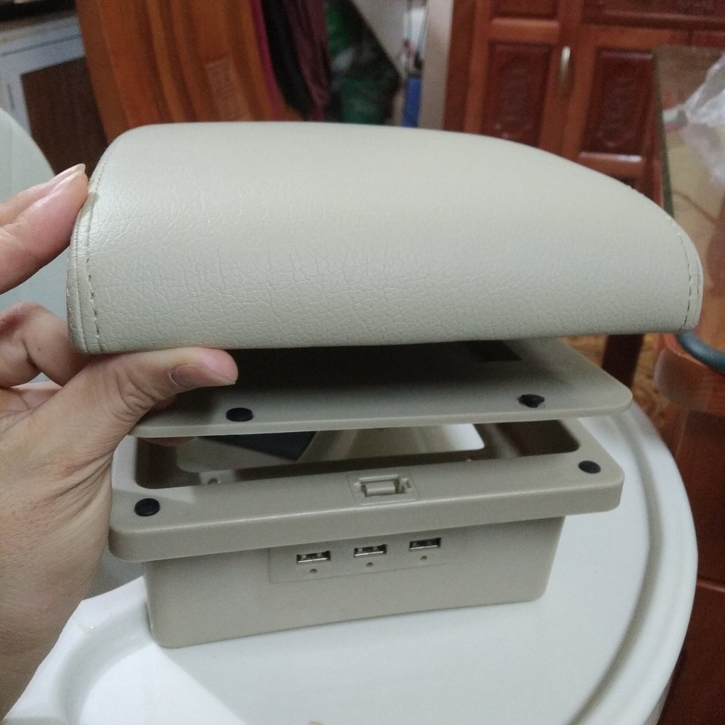 Hộp tỳ tay XPANDER tích hợp 3 cổng USB cao cấp