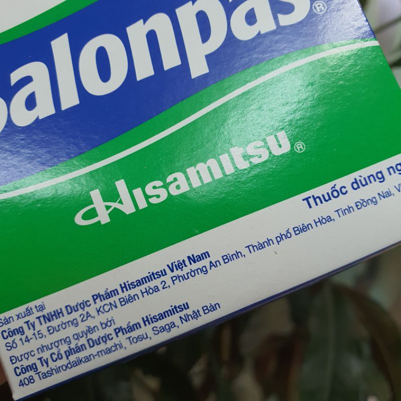 Miếng dán Salonpas giảm đau nhức mỏi - Đông Anh Pharmart