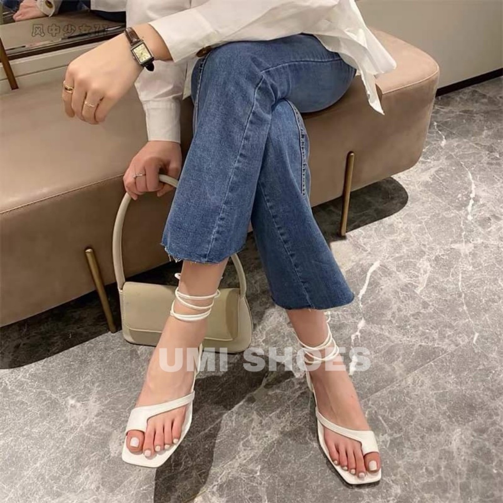 [NOWSHIP] Guốc cao gót kiểu dép sandal chiến binh dây mảnh quấn cổ chân gót vuông mũi vuông mới đẹp xỏ ngón trắng/đen