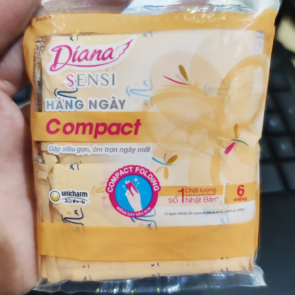 Băng vệ sinh Diana Hàng Ngày Sensi COMPACT - Gói 6 miếng hàng khuyến mãi