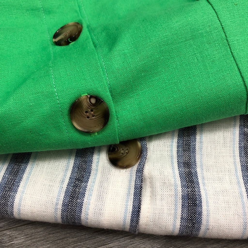 Áo HD PARIS crop nút dây bảng 2M