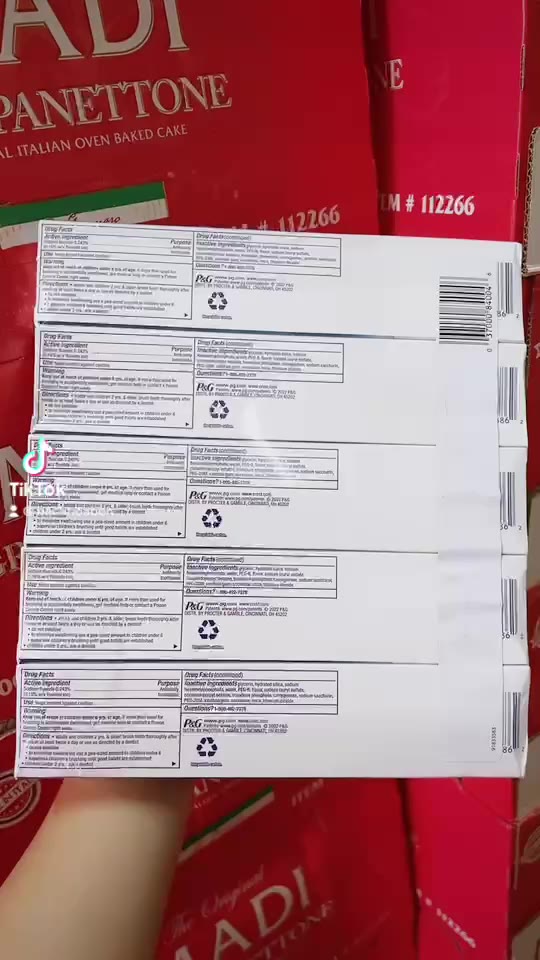 [Mẫu mới 2022] Kem đánh răng CREST 3D WHITE ADVANCED TRIPLE WHITENING | BigBuy360 - bigbuy360.vn