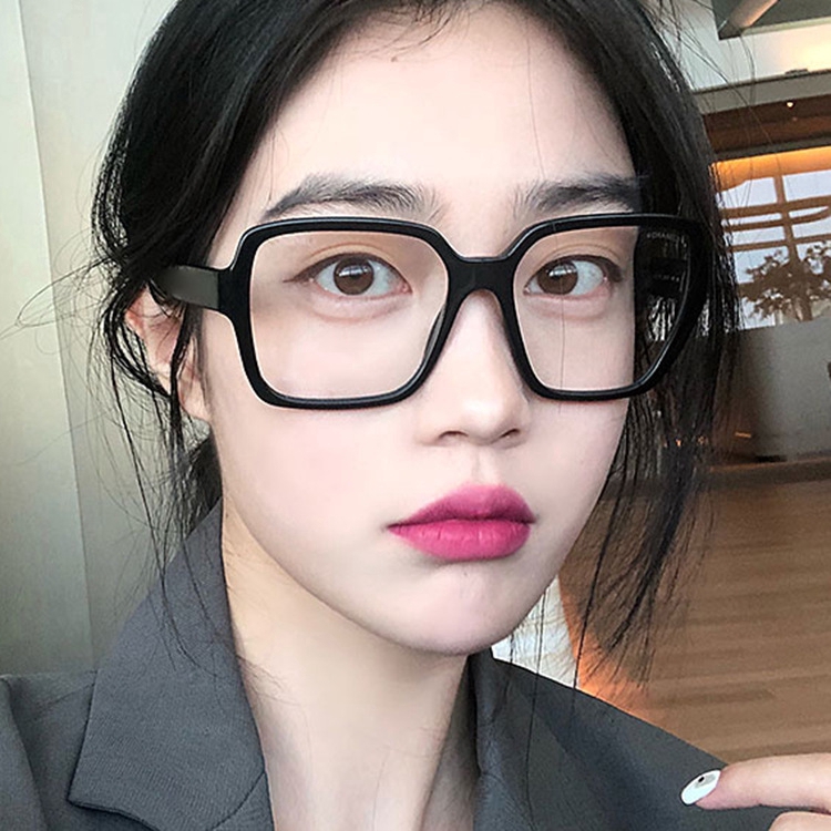 Kính Mát Gọng Lớn Thời Trang Cho Nữ