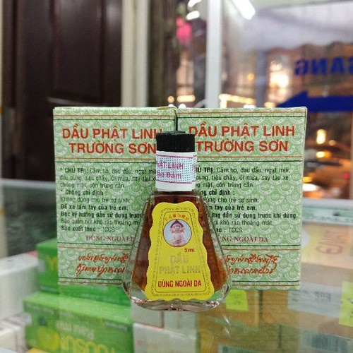 Dầu gió Phật linh Chai dẹp 5ml