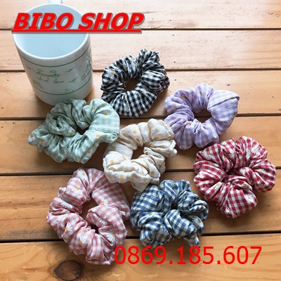 Cột Tóc Scrunchies Vải Caro Hoa Cúc Cho Nữ - Dây Buộc Tóc Nữ Vải Caro Hoa Cúc Thời Trang