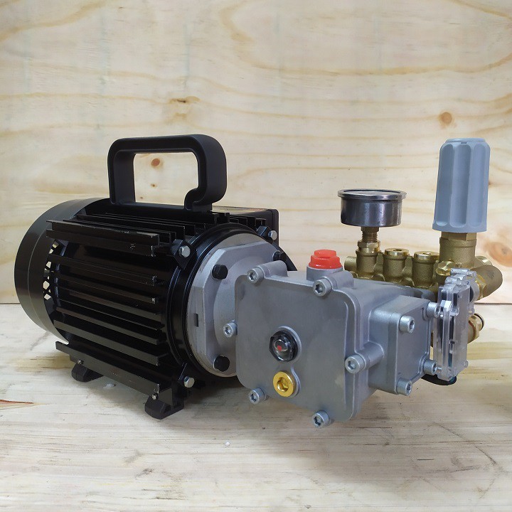 Máy Rửa Xe 2000W Dekton DKT2000S