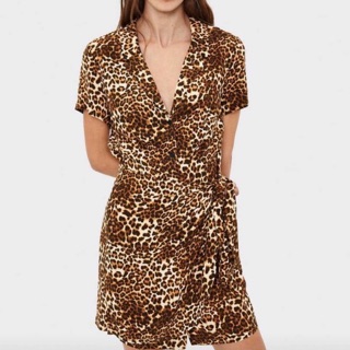 Váy da báo pull & bear auth