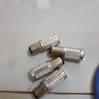 Nháy hậu 36 mắt