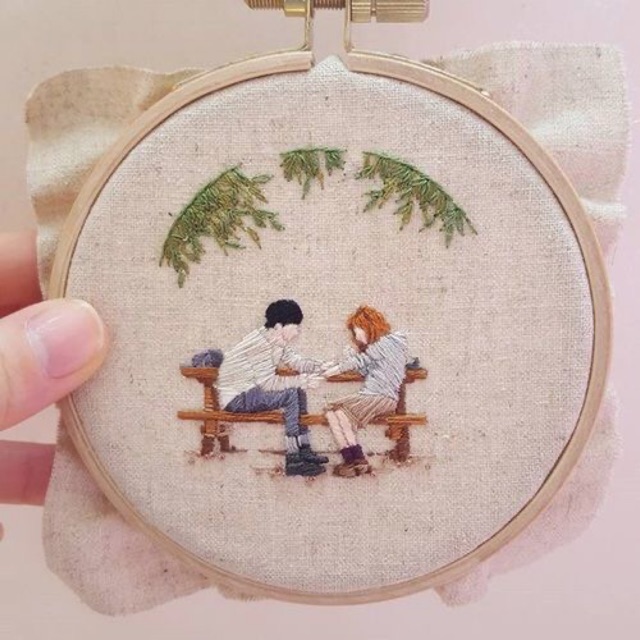 Vải linen và vải bố nhiều kích thước dùng để thêu móc khoá, kẹp tóc
