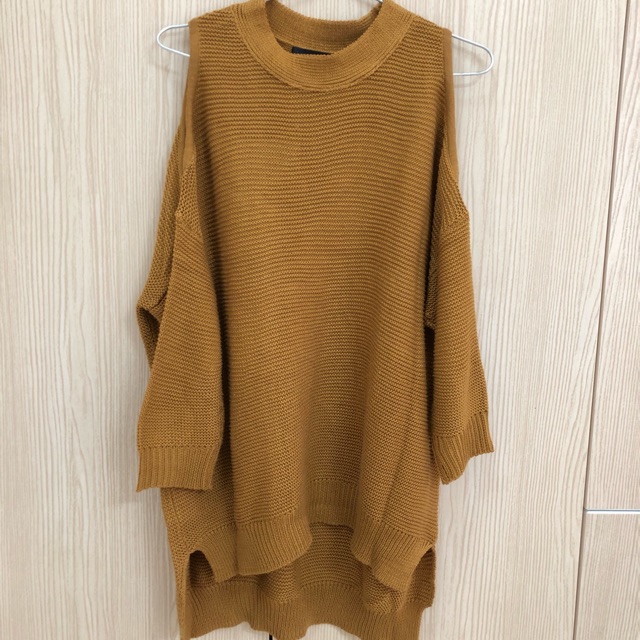 Áo len nâu tây