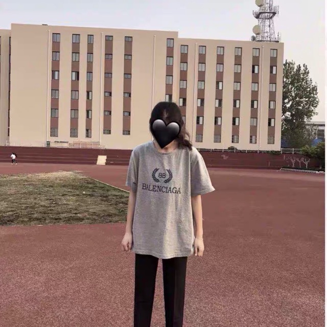 Áo phông thun balenciga