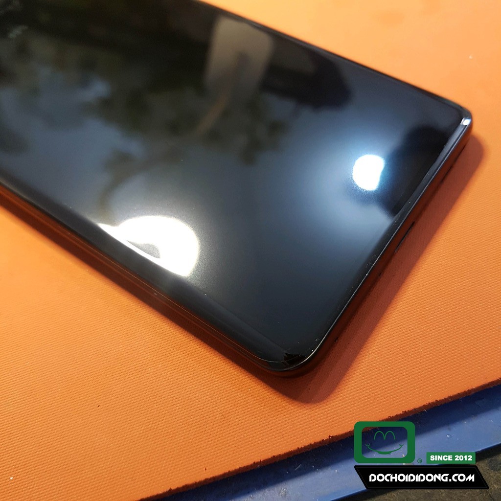 Miếng dán PPF OnePlus 8 Pro trong, nhám, đổi màu cao cấp