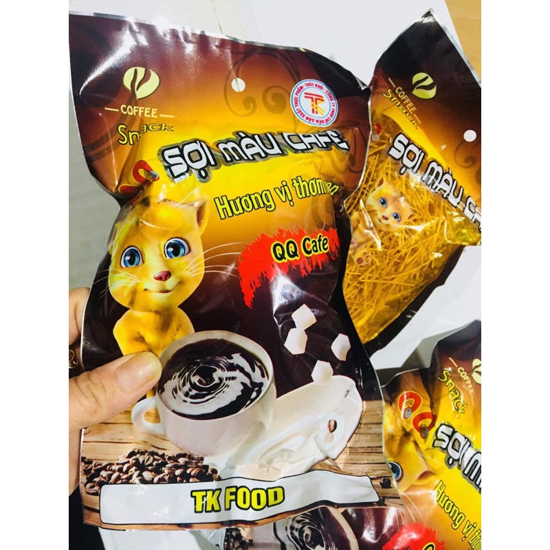 Snack sợi màu cà phê