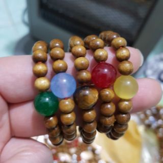 Vòng dâu tằm mệnh hỏa