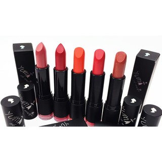 Son lì marraine yumi of magic lipstick