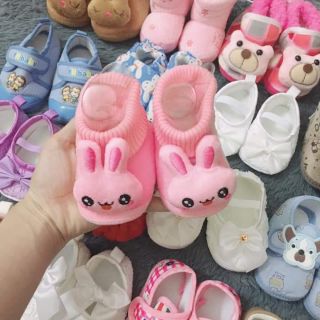 Giày tập đi cho bé