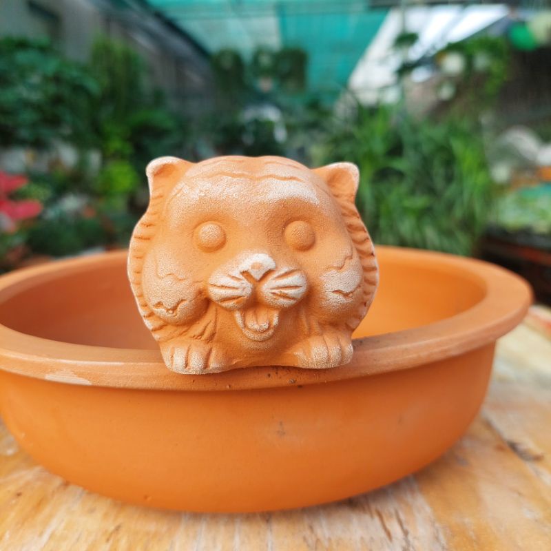 Chậu đất nung, Chậu sen đá - Ổ mèo con dễ thương, miệng chậu 24cm, chiều cao tới miệng 6cm, chiều cao tới đầu mèo 12cm