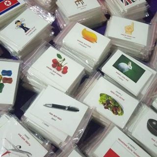 Combo 2Bộ flashcard kèm 6bộ  kiến thức trọng tâm. . Thẻ cứng dầy dặn .c Sản phẩm tuyệt vời.     ..................