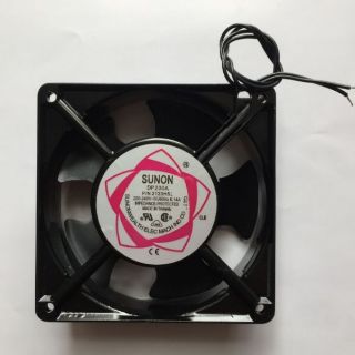 Quạt hút gió kích thước 12 x 12