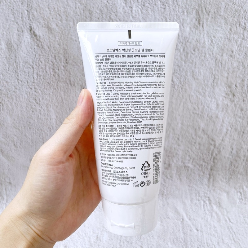 Sữa rửa mặt dịu nhẹ COSRX Low pH Good Morning 150ml Hàn Quốc