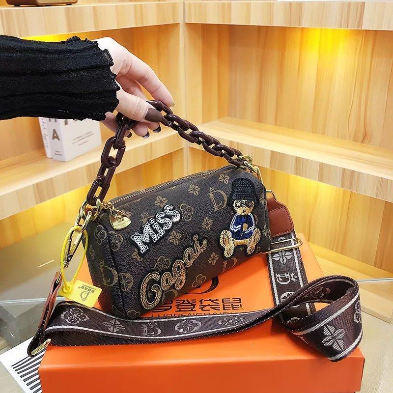 Túi Đeo Chéo Vai Hình Gấu Phong Cách Retro Thời Trang 2022 Dành Cho Nữ