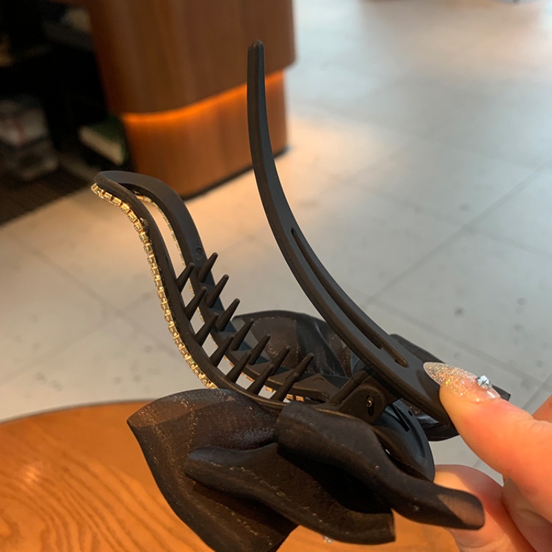 Kẹp Tóc Hình Cá Mập Đính Đá Lấp Lánh Phong Cách Hàn Quốc 2022