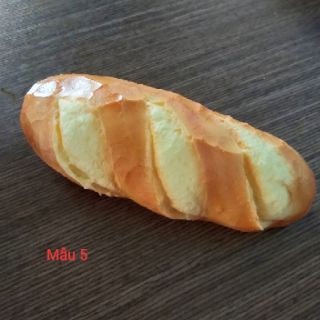 Mô hình bánh mỳ trưng bày