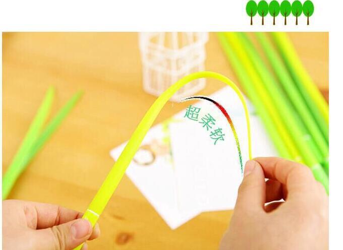 Bút bi nước hình cỏ mềm trung tính màu đen sáng tạo dùng trang trí văn phòng/ bàn học