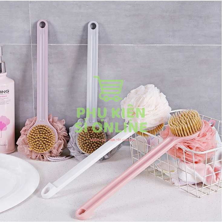 Cây bàn chải cọ lưng mịn kèm bông tắm 2in1 tiện ích.