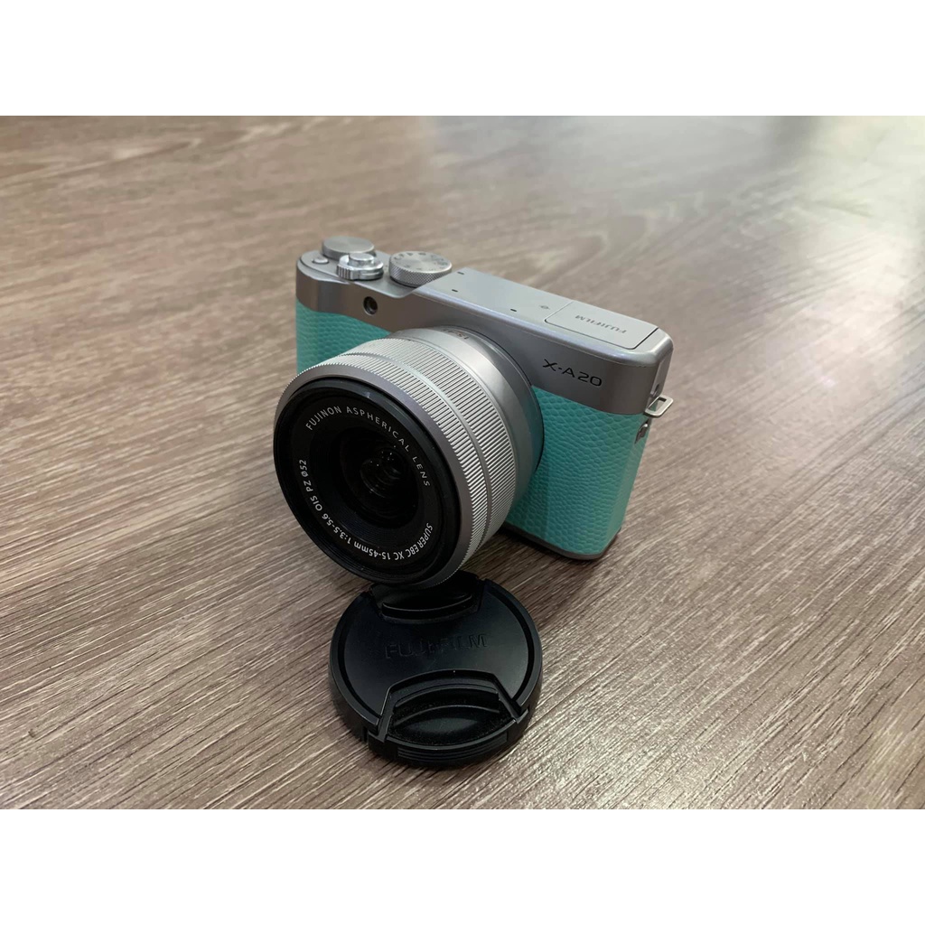máy ảnh Fujiflim X-A20