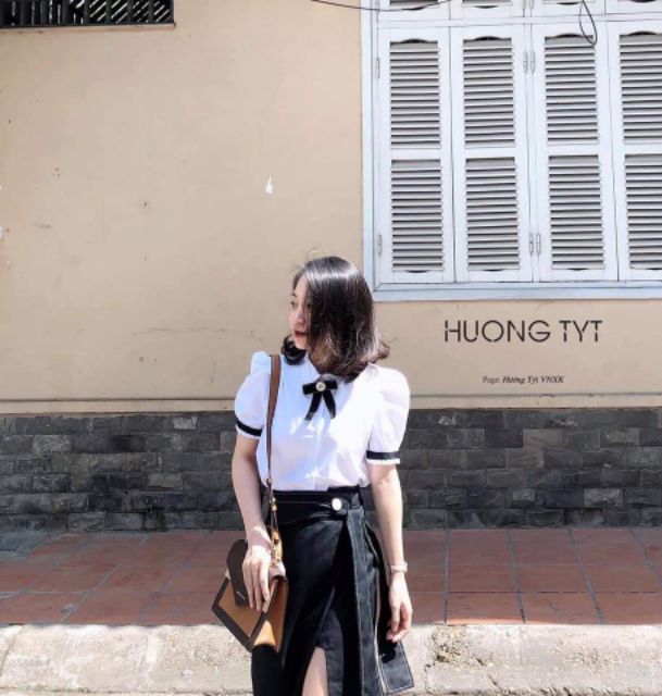 Chân váy xẻ trước dáng trẻ | BigBuy360 - bigbuy360.vn