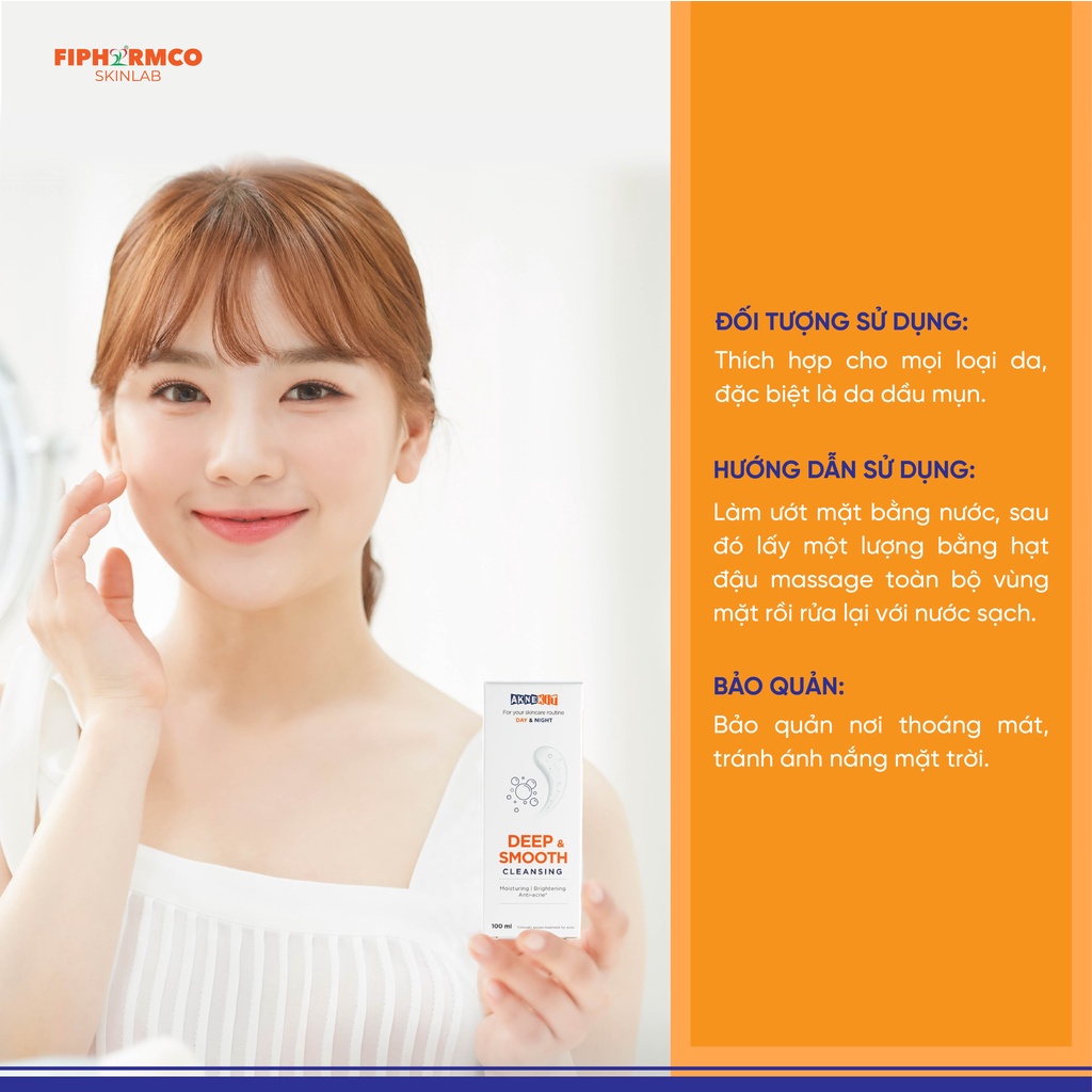 Sữa rửa mặt AKNEKIT từ Ý cho da nhờn mụn, mờ sẹo giảm thâm, làm sạch sâu và giữ ẩm với BHA, AHA và Urea Peroxide