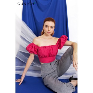 Áo croptop hồng fuchsia trễ vai tay phồng Gunich