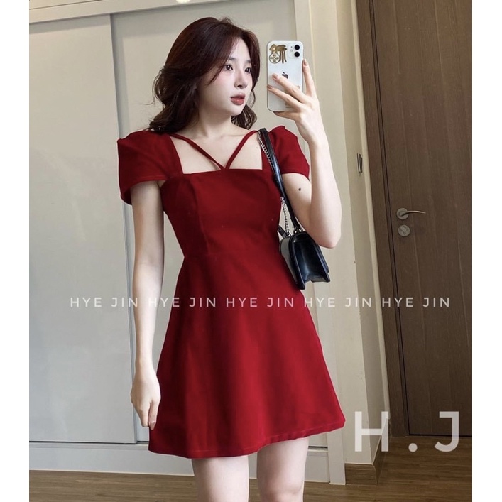 Váy nhung cứng tay hến dây ngực dáng ngắn Có Mút (hình thật) Đầm nhung sang chảnh Đen Đỏ