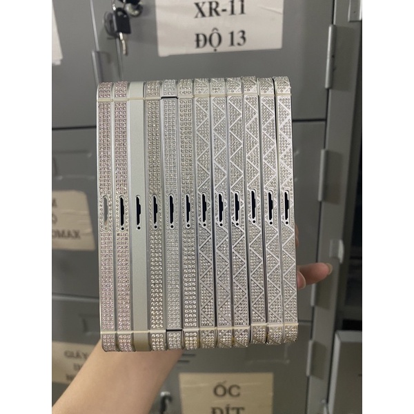 Vỏ 5g đính đá nhiều màu cực đẹp full phím