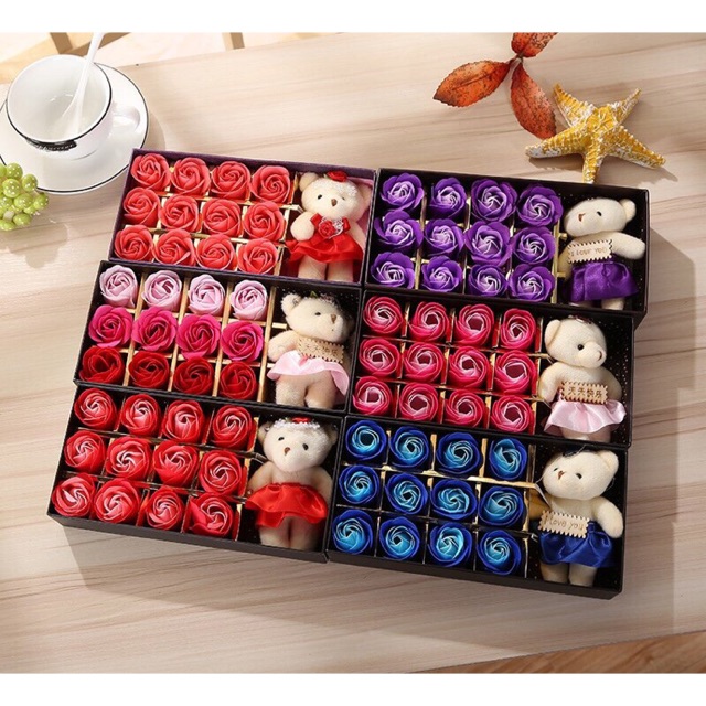 HOA HỒNG SÁP 12 BÔNG KÈM GẤU SWEET LOVE