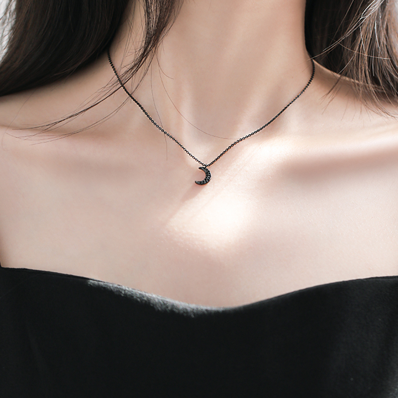 vòng cổ Mặt Hình Mặt Trăng Đen Thời Trang Cho Nữ
