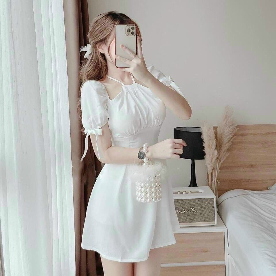 Đầm cổ yếm tay cột nơ duyên dáng