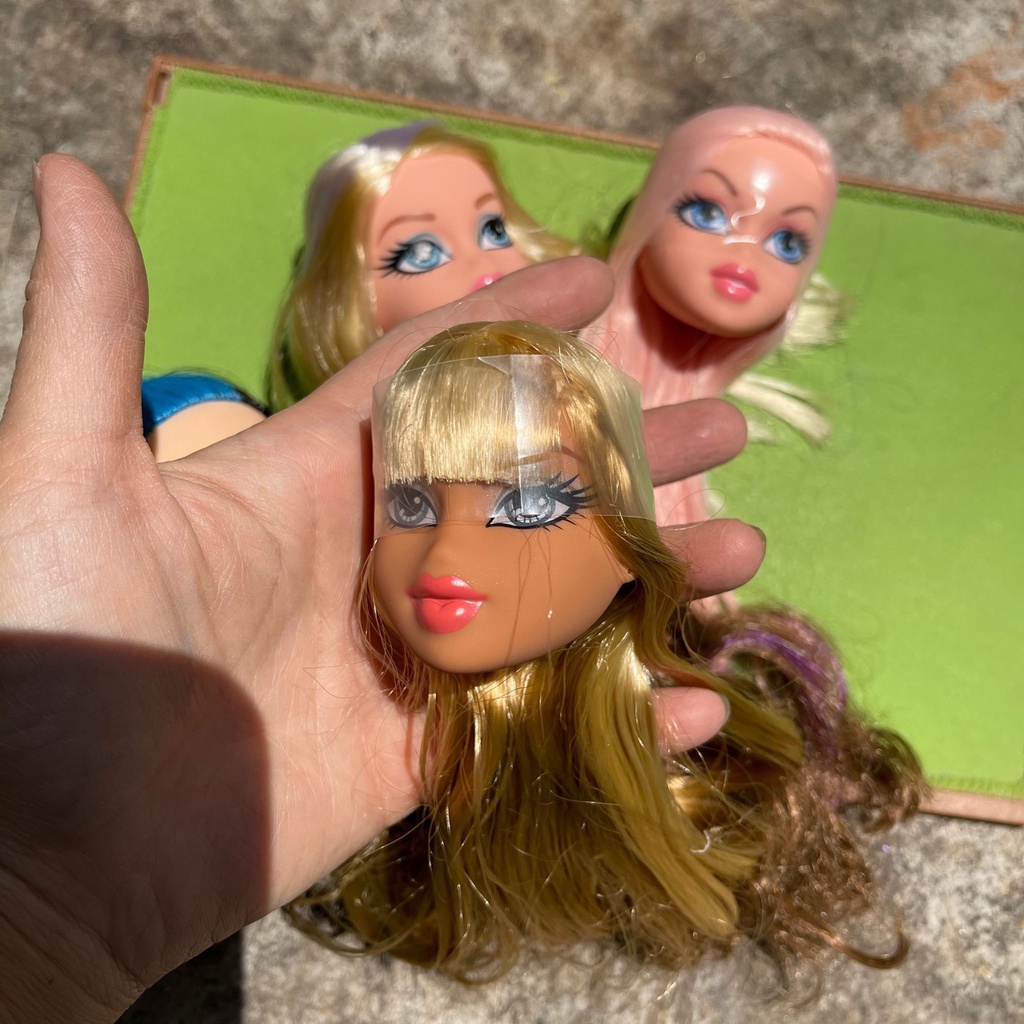 2 Đầu Búp Bê Bratz Nguyên Bản