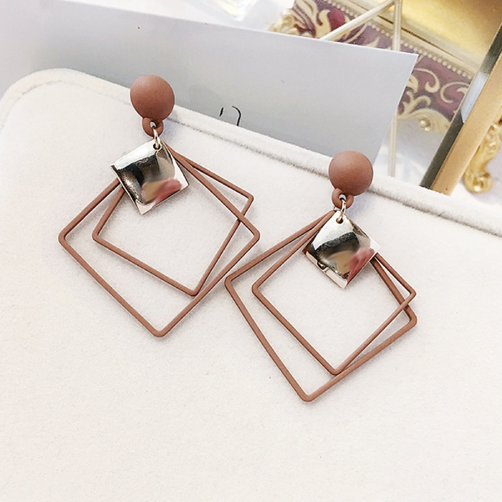 Khuyên Tai Nữ Trang Dáng Dài Tạo Hình Độc Đáo