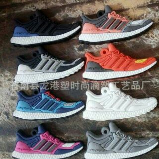 móc khóa giày sneaker combo 50 cái
